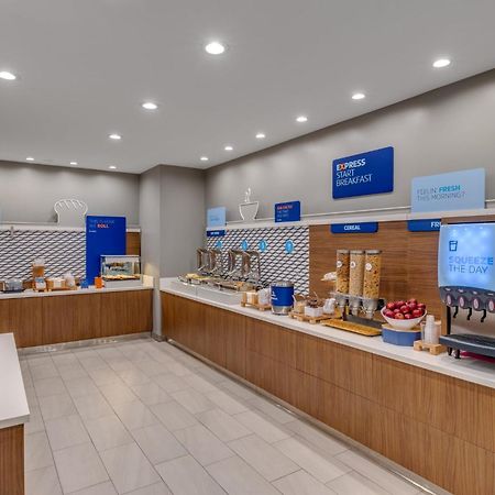Holiday Inn Express & Suites - Hawaiian Gardens By Ihg エクステリア 写真