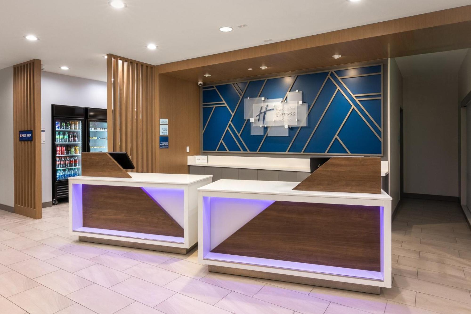 Holiday Inn Express & Suites - Hawaiian Gardens By Ihg エクステリア 写真