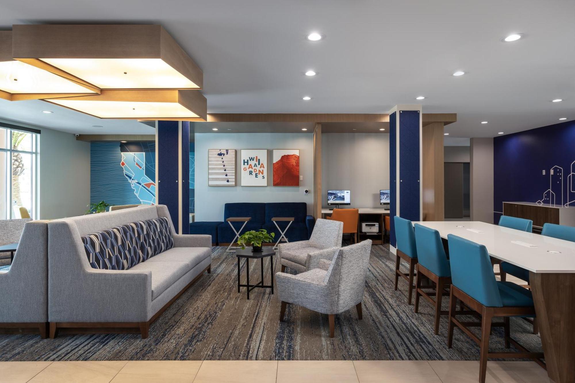 Holiday Inn Express & Suites - Hawaiian Gardens By Ihg エクステリア 写真