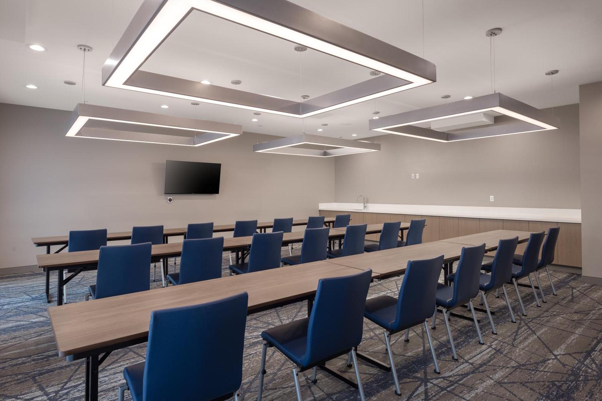 Holiday Inn Express & Suites - Hawaiian Gardens By Ihg エクステリア 写真