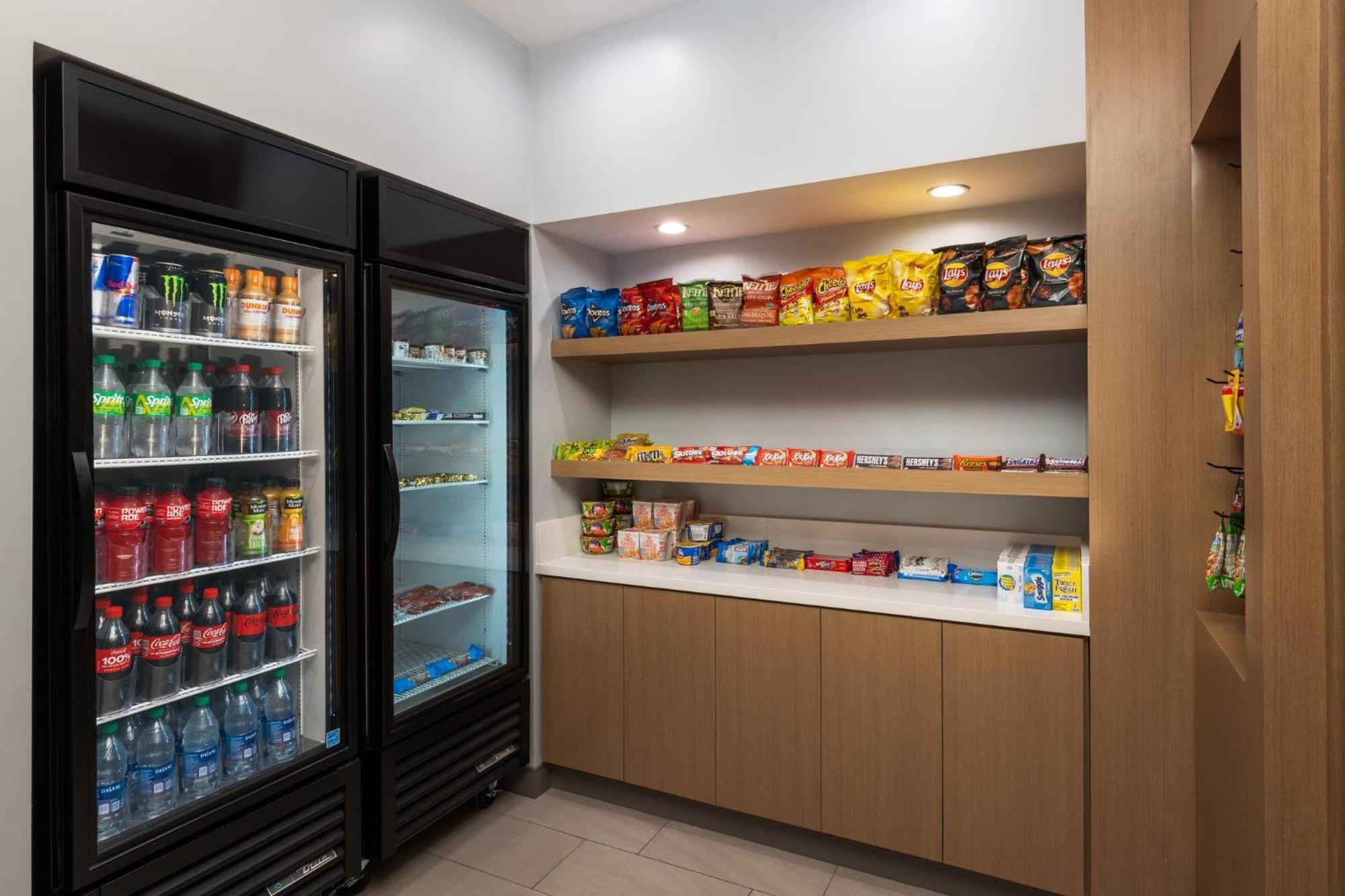 Holiday Inn Express & Suites - Hawaiian Gardens By Ihg エクステリア 写真